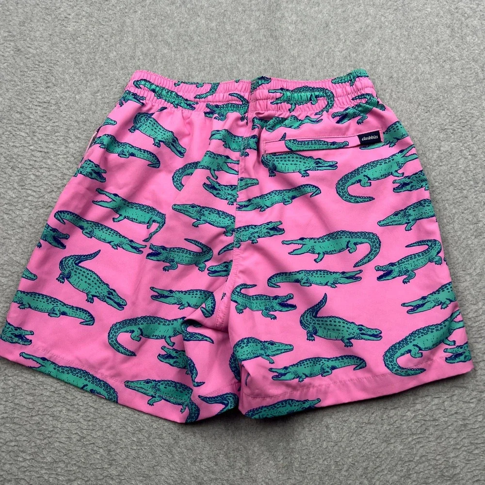 Chubbies The Glades Swim Trunks Mens Small Pink Crocodile Print 5.5